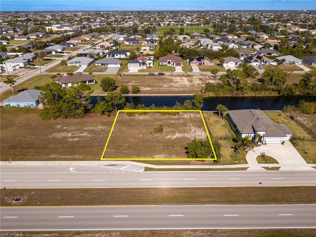 CAPE CORAL - Land