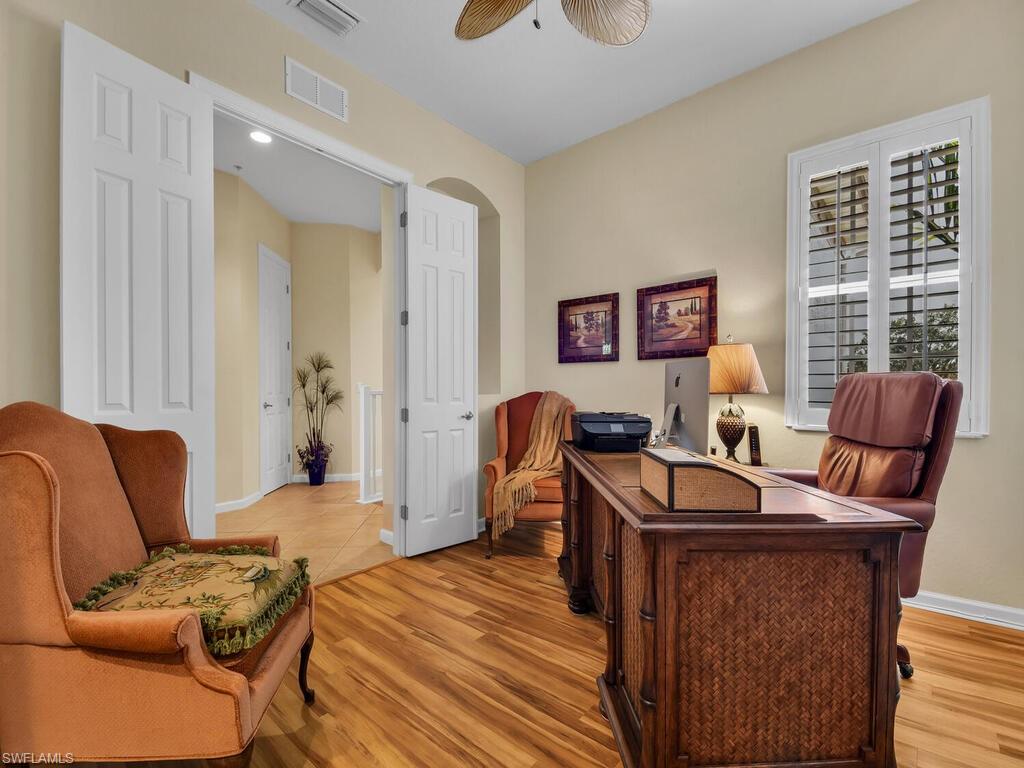 SILVERSTONE - Residential