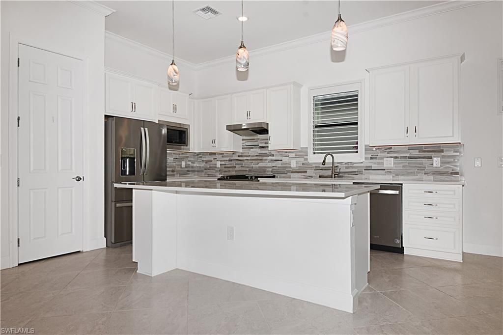 Photo of 9395 Greyhawk TRL, NAPLES, FL 34120 (MLS # 226013939)