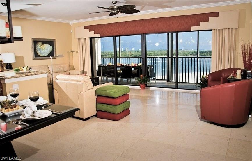 CARLOS POINTE - Residential