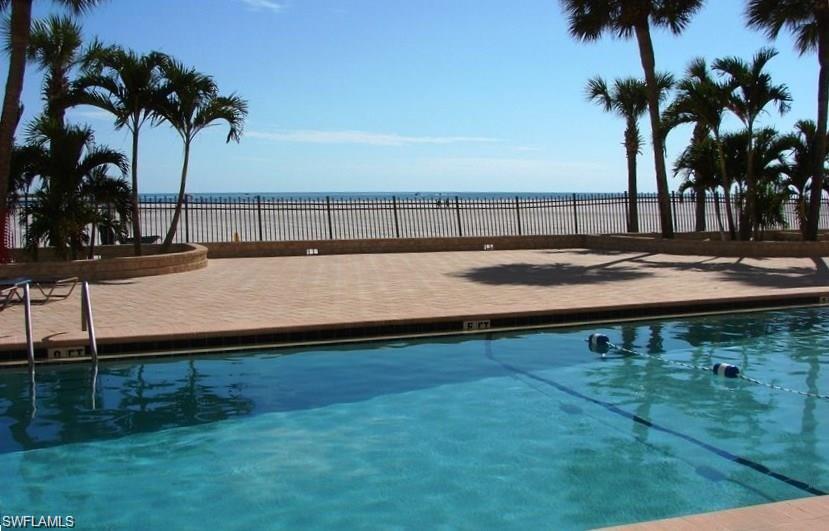 CARLOS POINTE - Residential