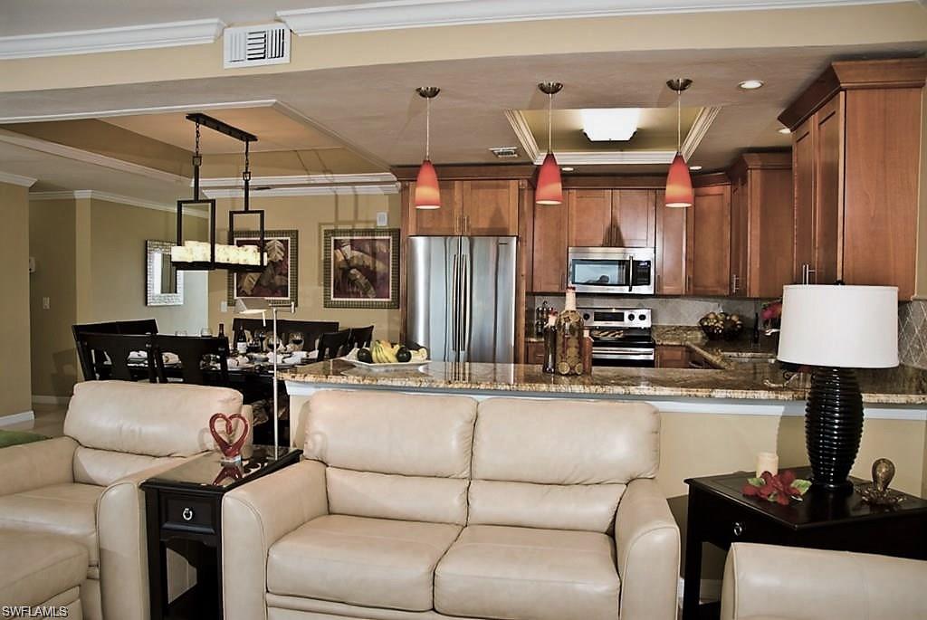 CARLOS POINTE - Residential