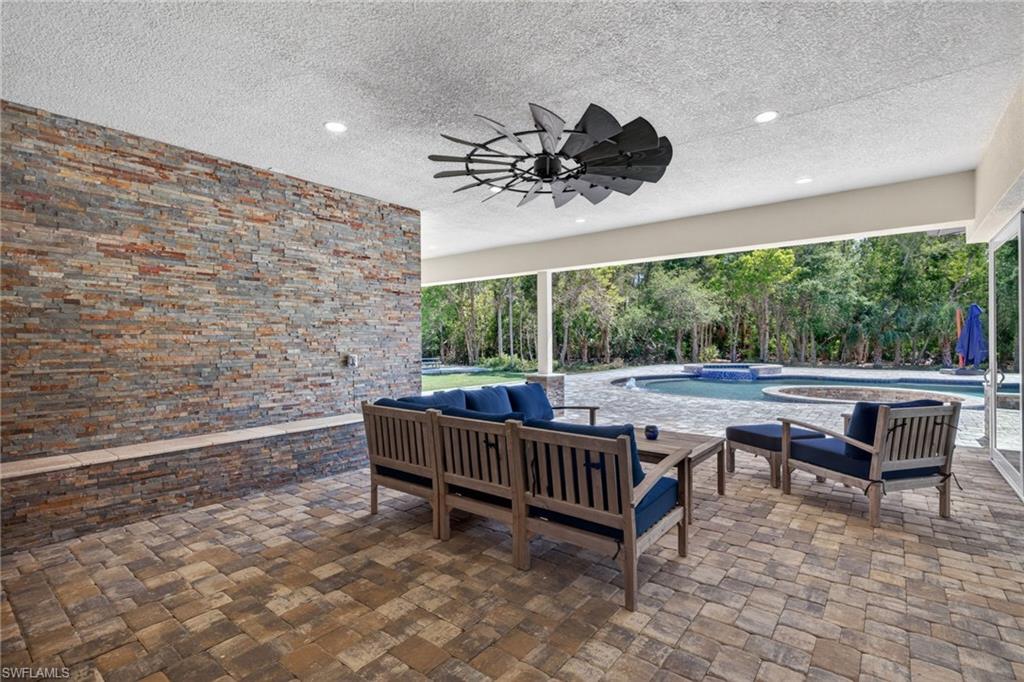 BRIARCLIFF - Residential