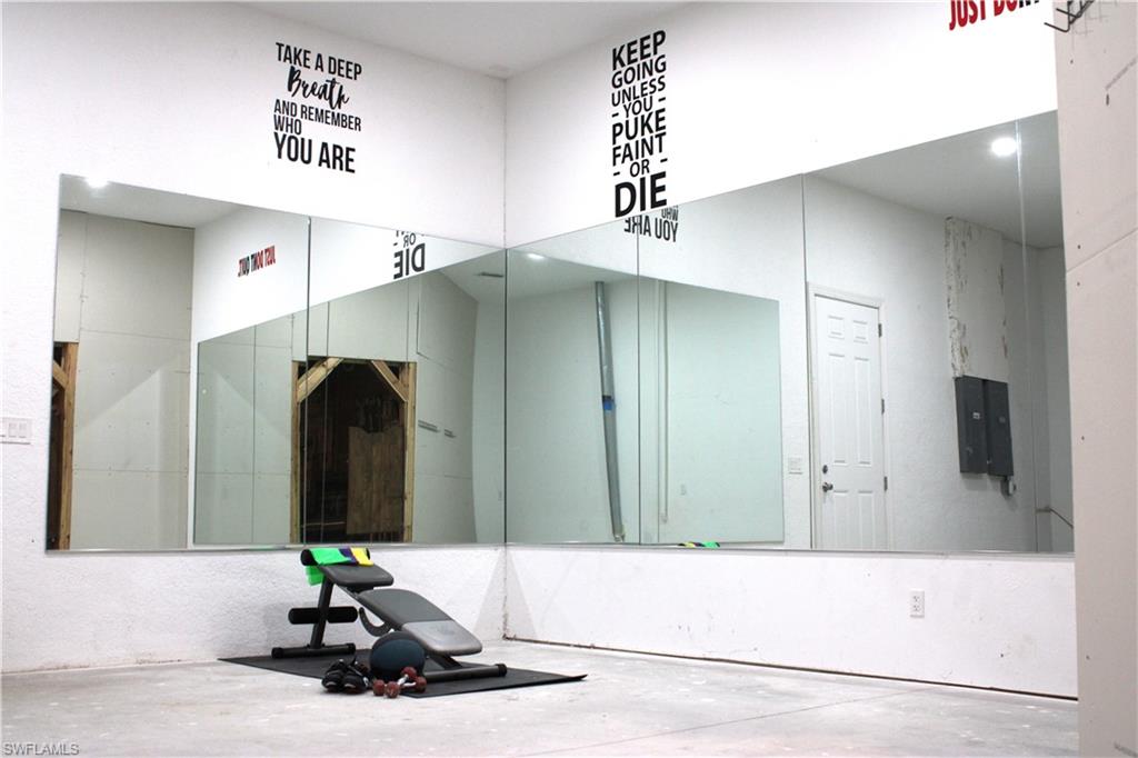 BRIARCLIFF - Residential