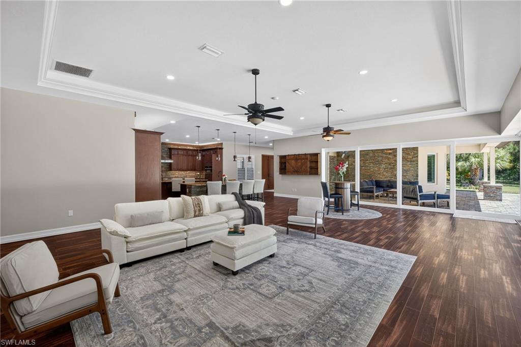 BRIARCLIFF - Residential