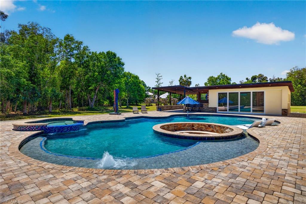 BRIARCLIFF - Residential