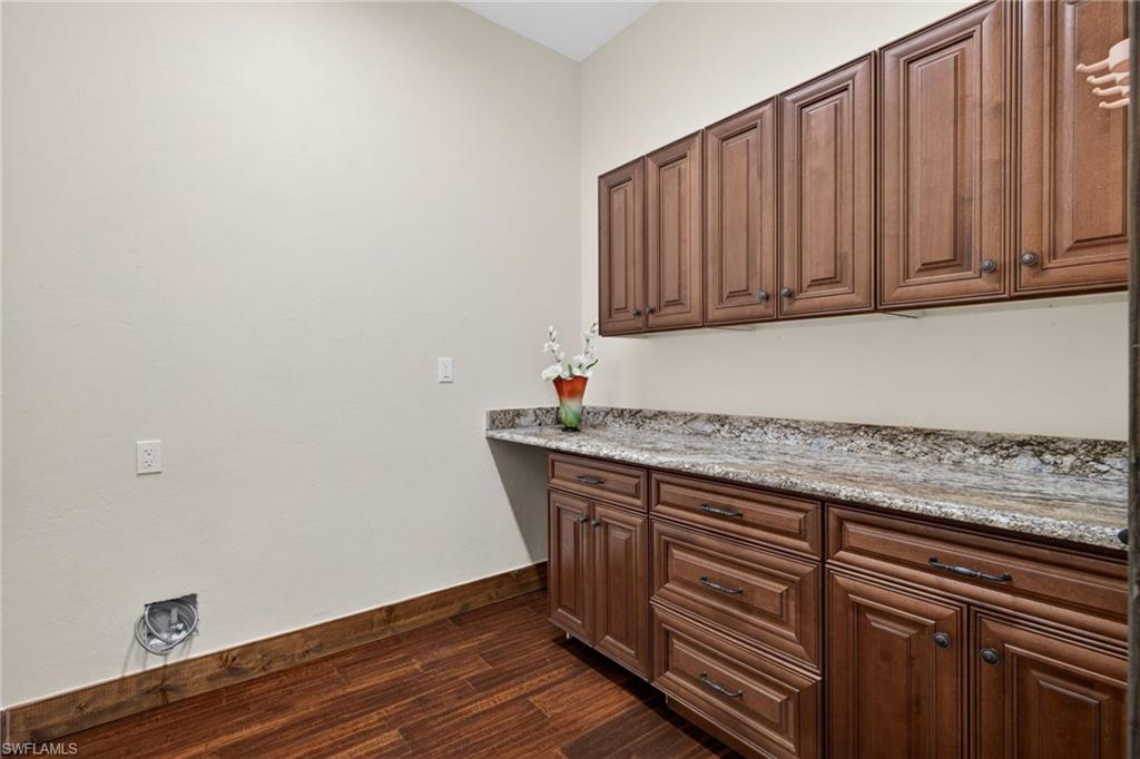 BRIARCLIFF - Residential