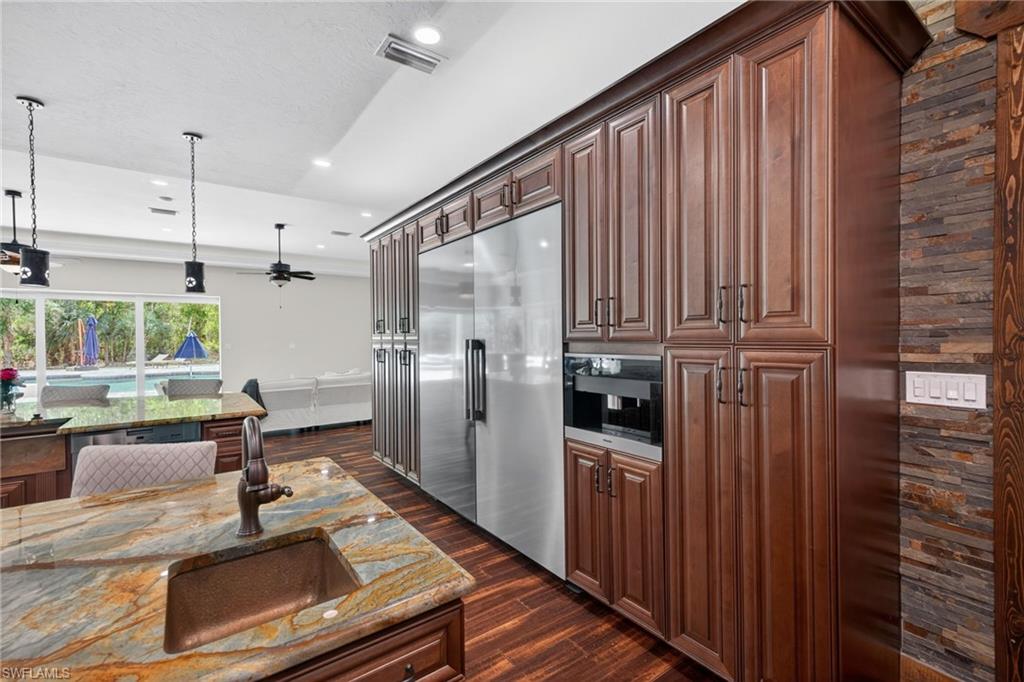 BRIARCLIFF - Residential