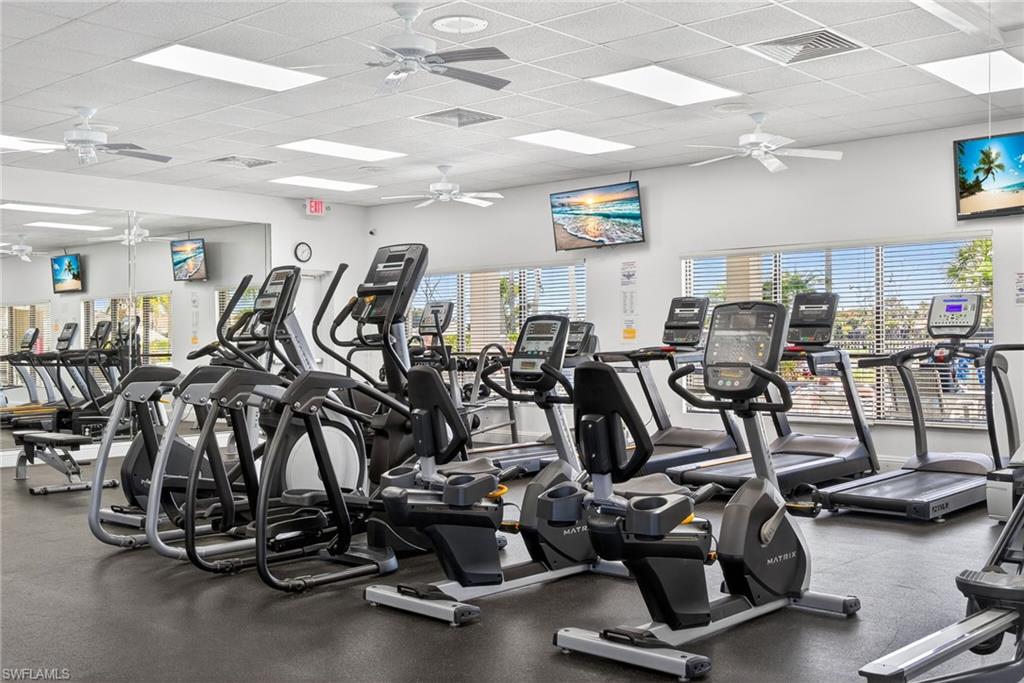 CROWN COLONY - Residential