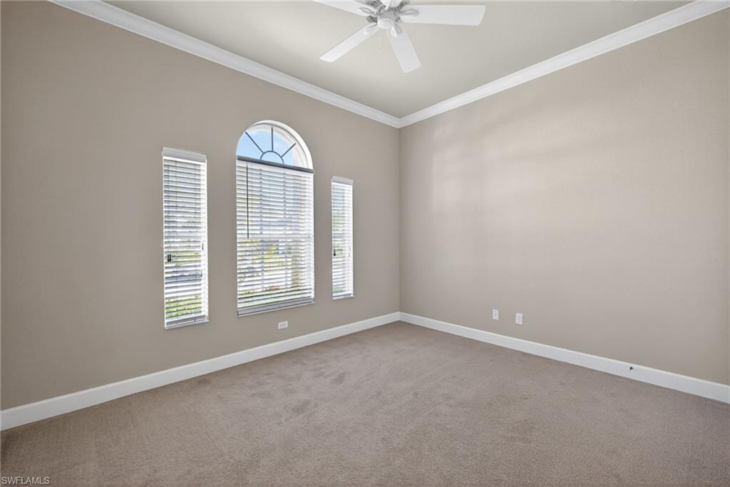 CROWN COLONY - Residential