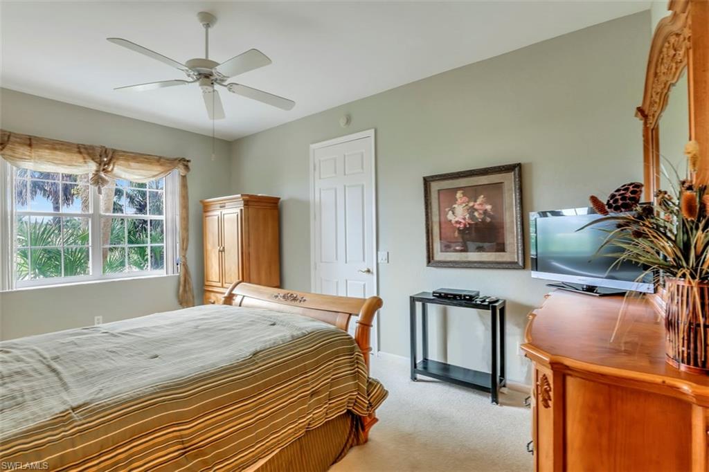 DEER CROSSING - Residential