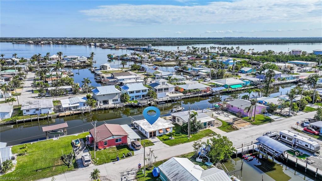 ISLAND HARBORS - Residential