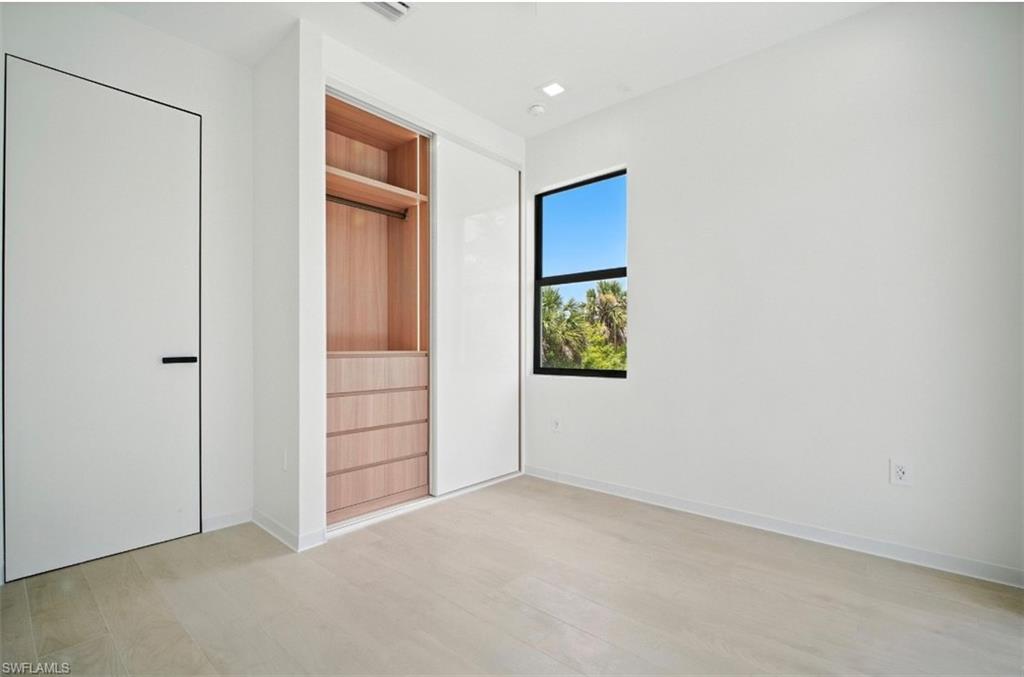 PORT CHARLOTTE - Residential