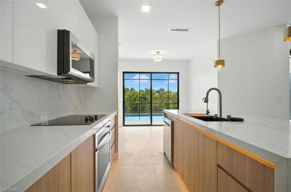 PORT CHARLOTTE - Residential