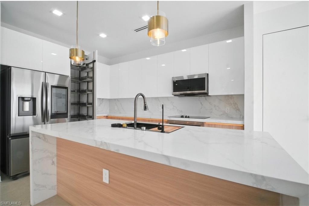 PORT CHARLOTTE - Residential