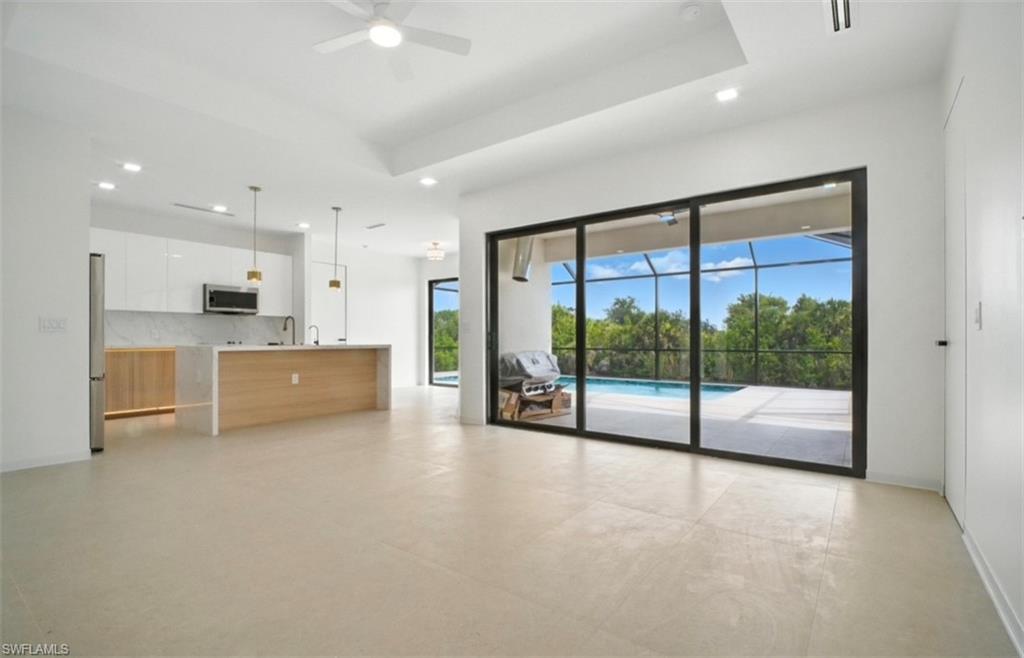 PORT CHARLOTTE - Residential