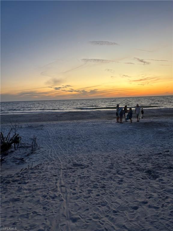 HIBISCUS POINTE - Residential