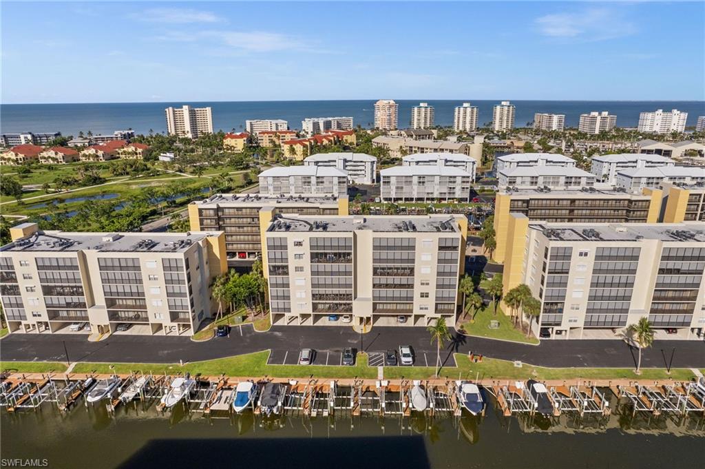 HIBISCUS POINTE - Residential