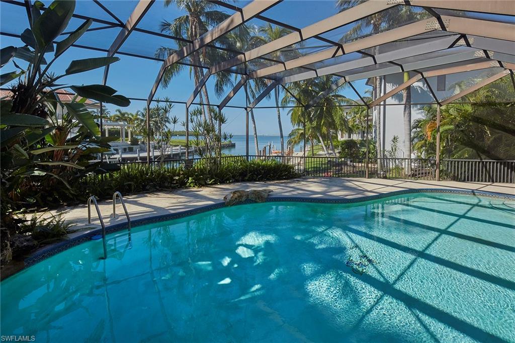 ESTATES - Residential