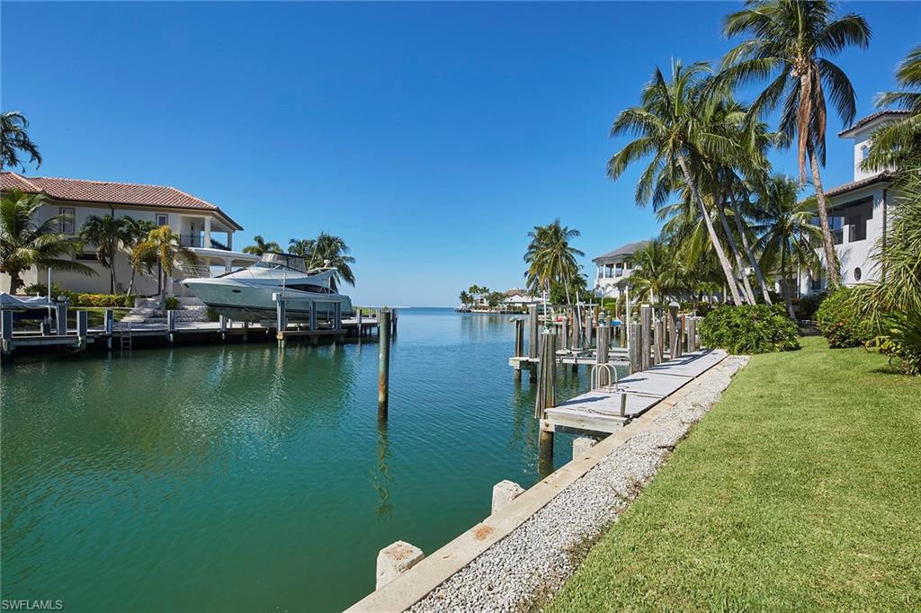 ESTATES - Residential