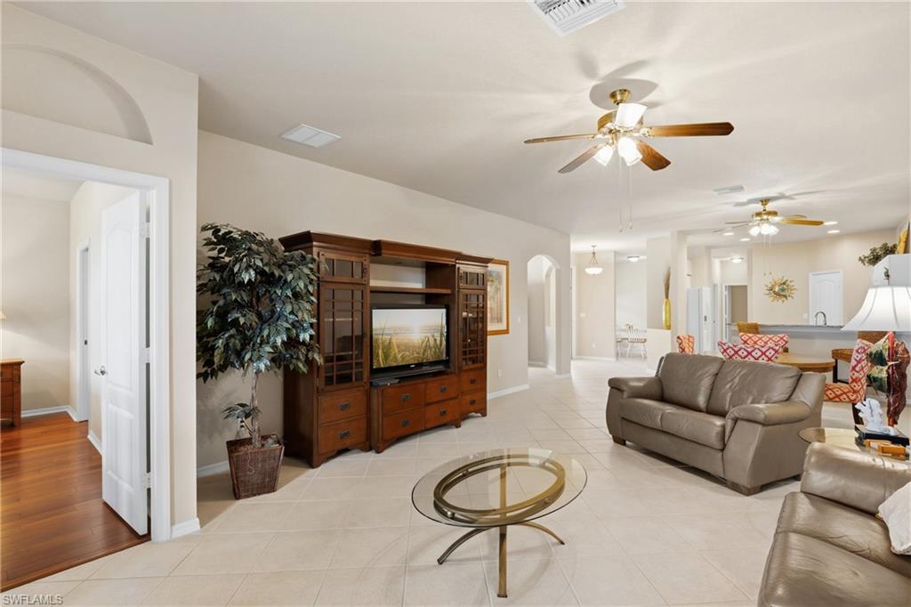 STONEYBROOK - Residential