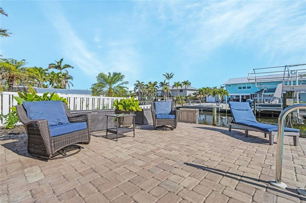 BAYVIEW ACRES - Residential