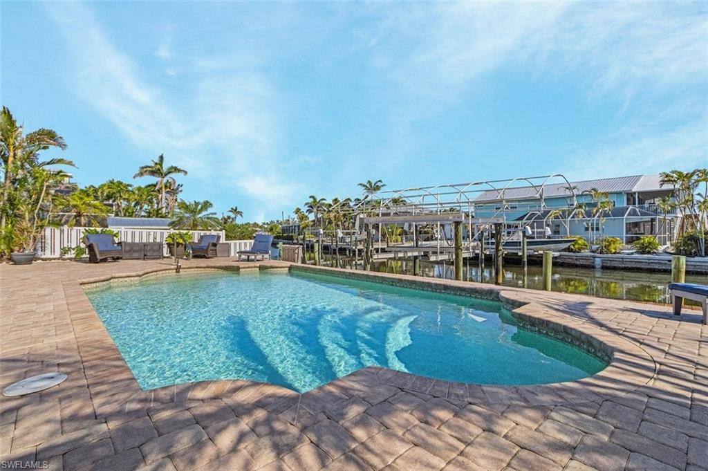 BAYVIEW ACRES - Residential