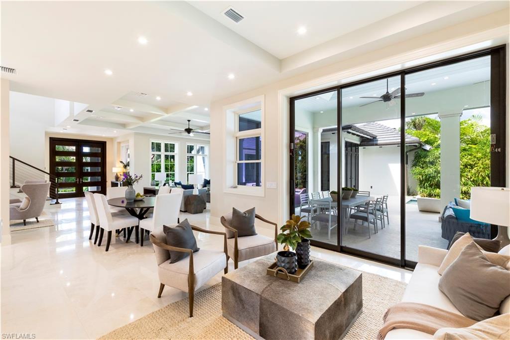 OAKMONT - Residential