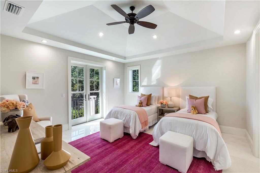 OAKMONT - Residential