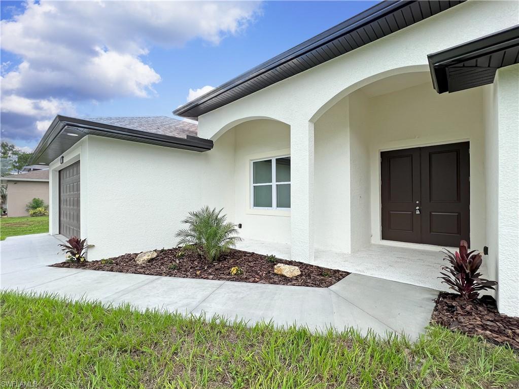 LEHIGH ACRES - Residential