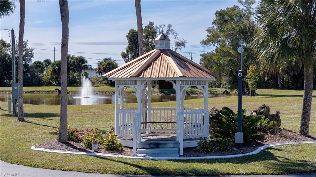 LAZY DAYS MOBILE VILLAGE - Residential