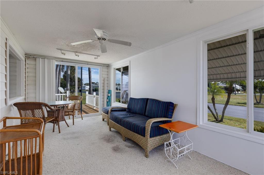 LAZY DAYS MOBILE VILLAGE - Residential