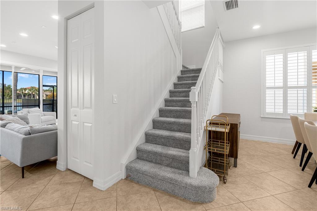 BOTANICA LAKES - Residential