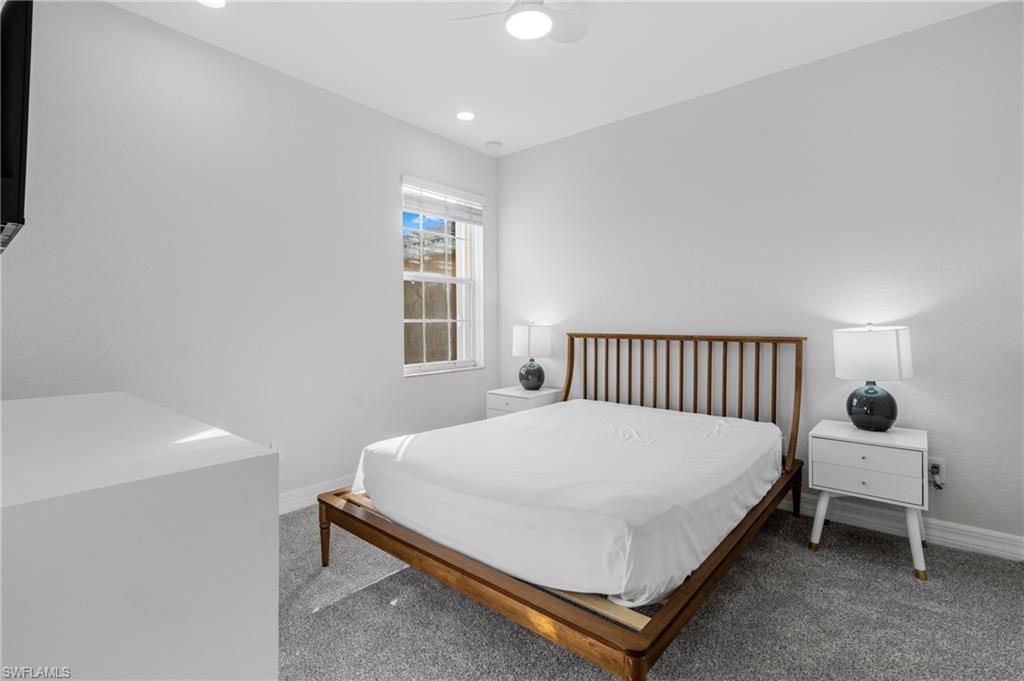 BOTANICA LAKES - Residential