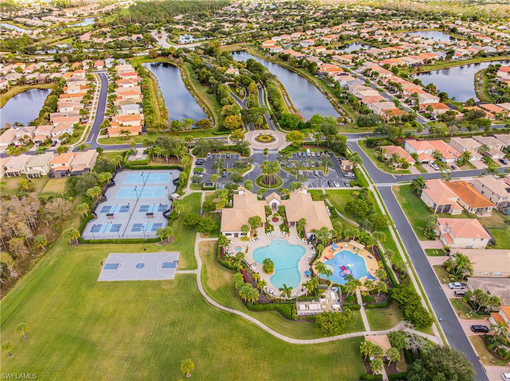 BOTANICA LAKES - Residential