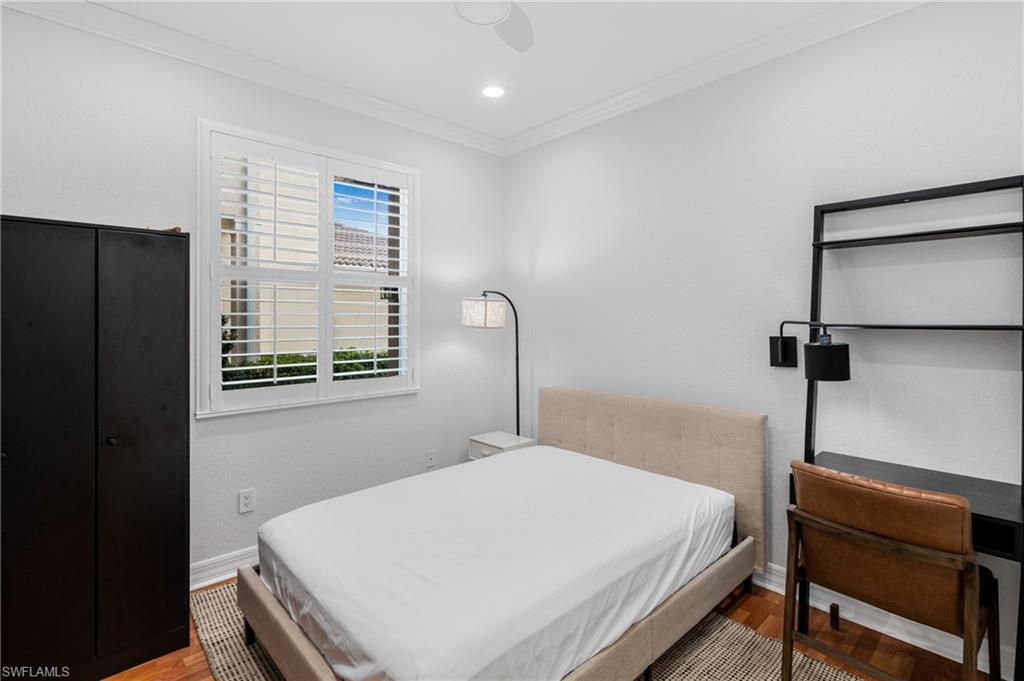 BOTANICA LAKES - Residential