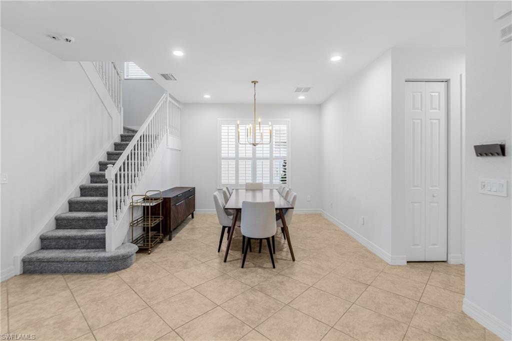 BOTANICA LAKES - Residential