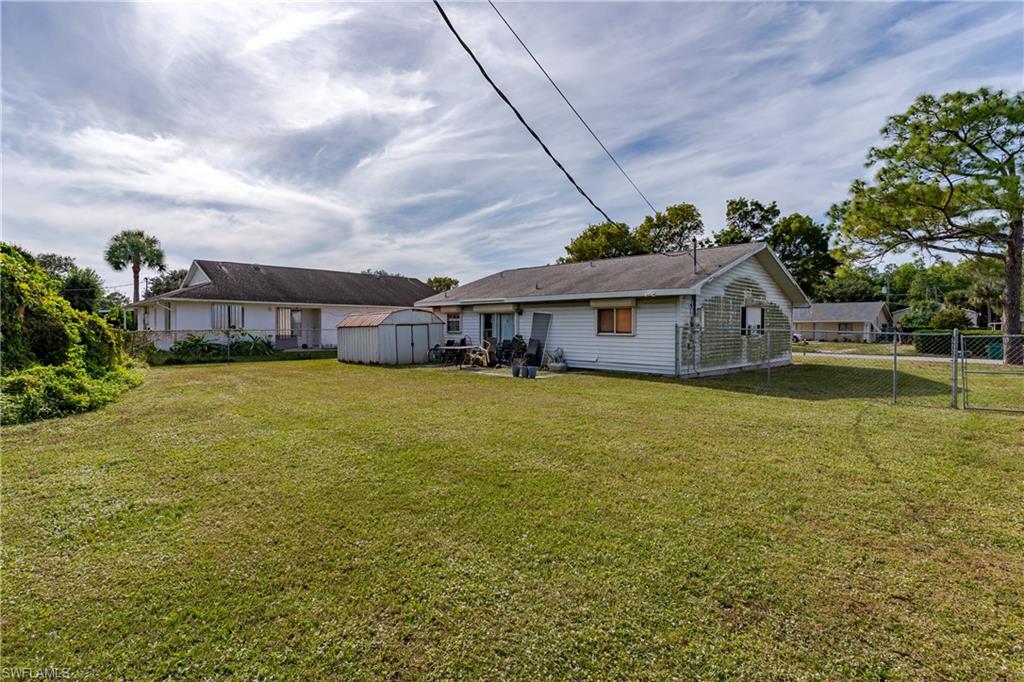 GOLDEN GATE CITY - Residential