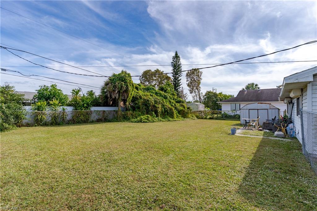 GOLDEN GATE CITY - Residential