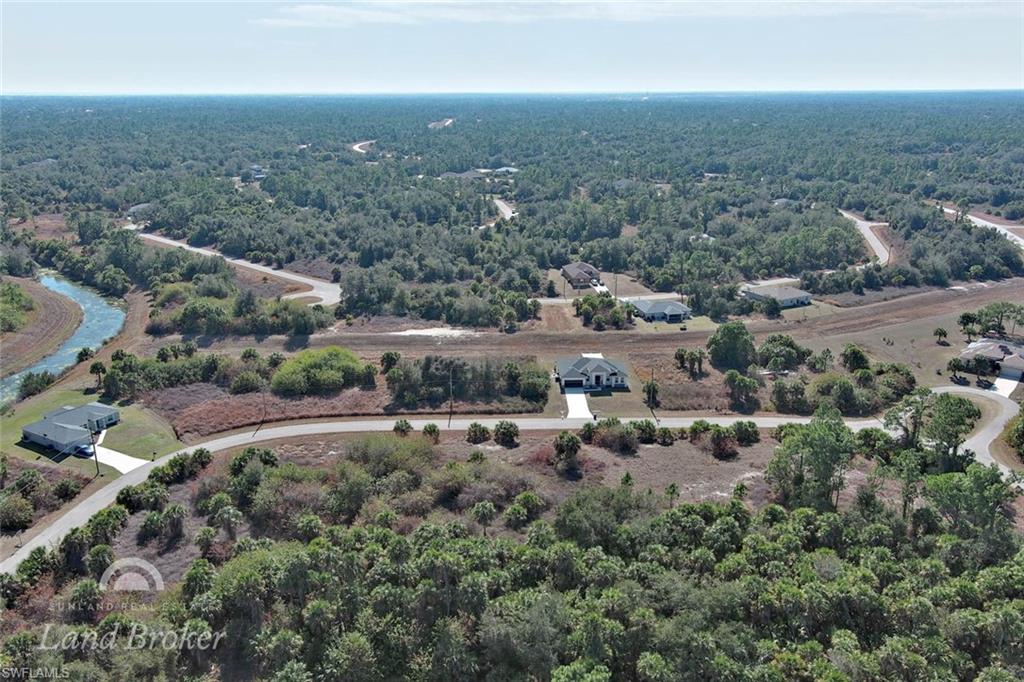 PORT CHARLOTTE - Land