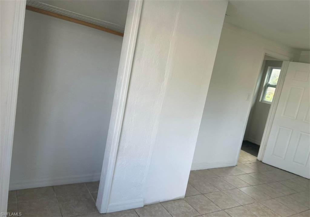 HENDRY ESTATES - Residential