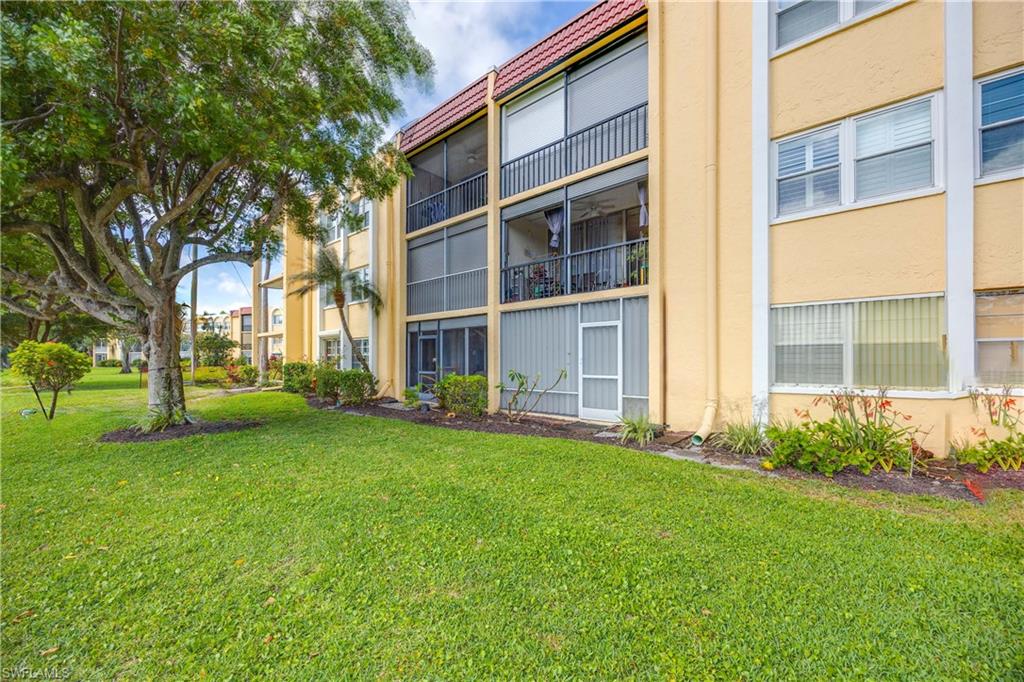 FOREST LAKES - Residential