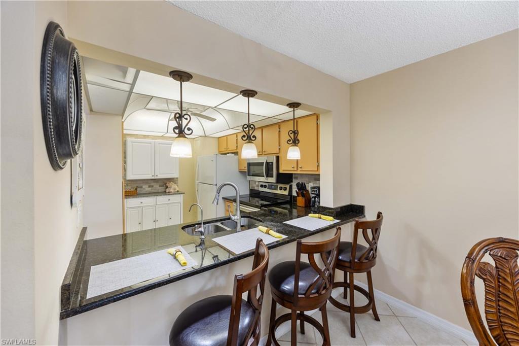 FOREST LAKES - Residential