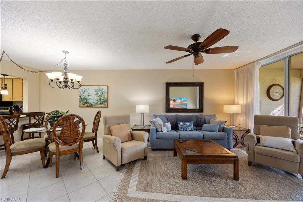 FOREST LAKES - Residential