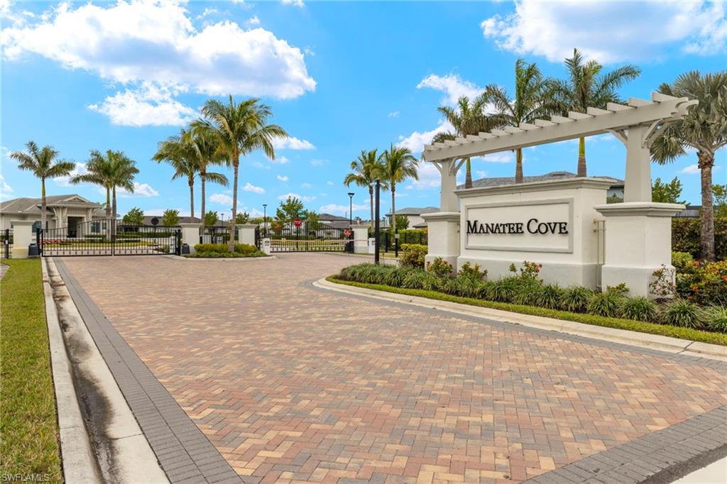 MANATEE COVE - Residential