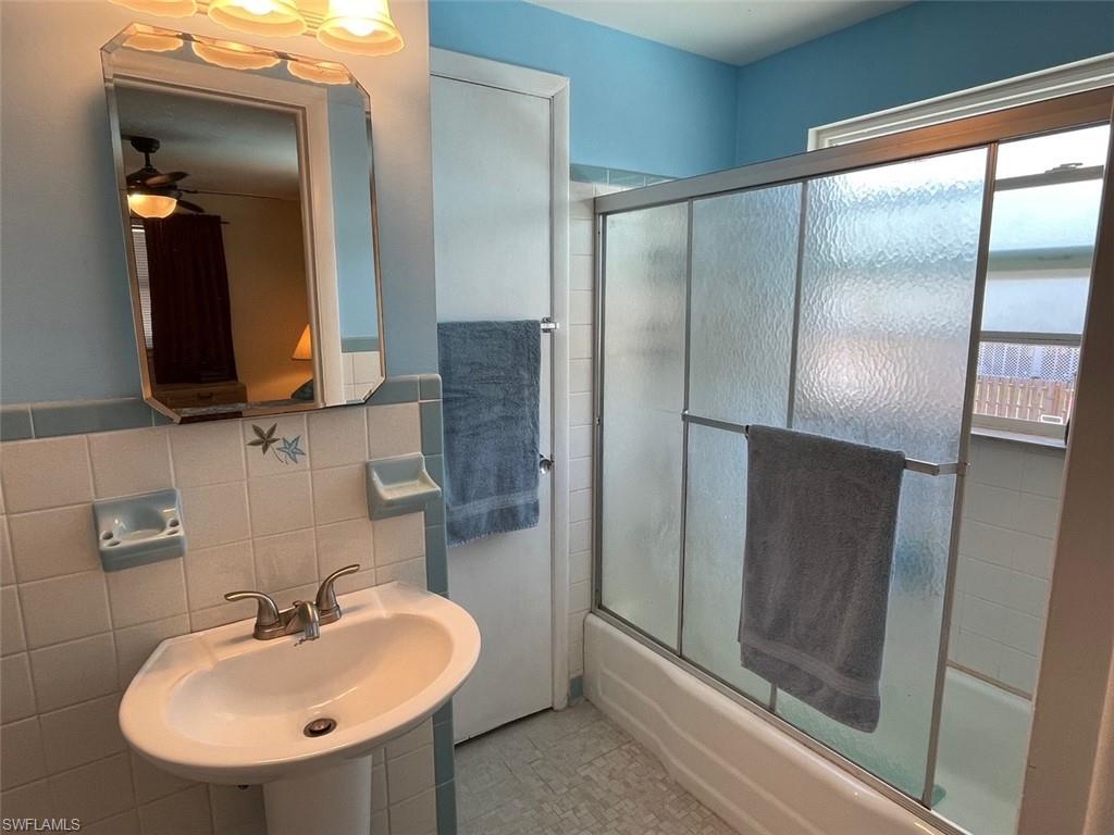 GULF HEIGHTS - Residential