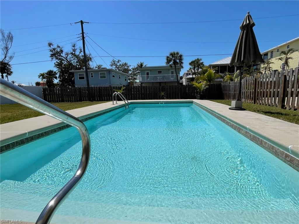 GULF HEIGHTS - Residential