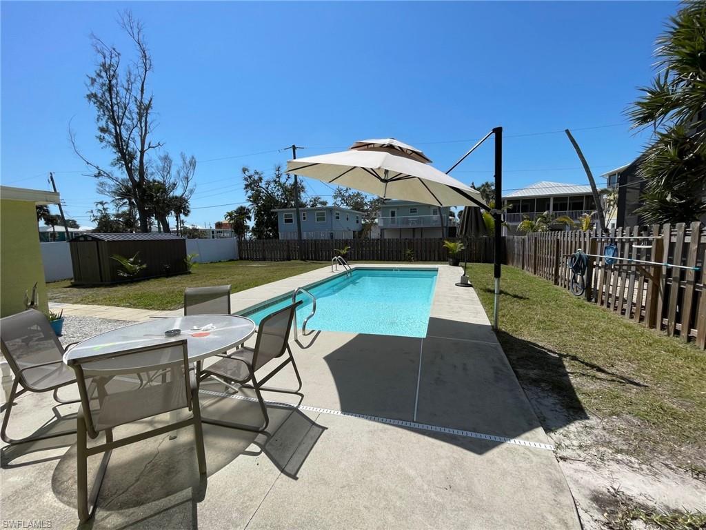 GULF HEIGHTS - Residential