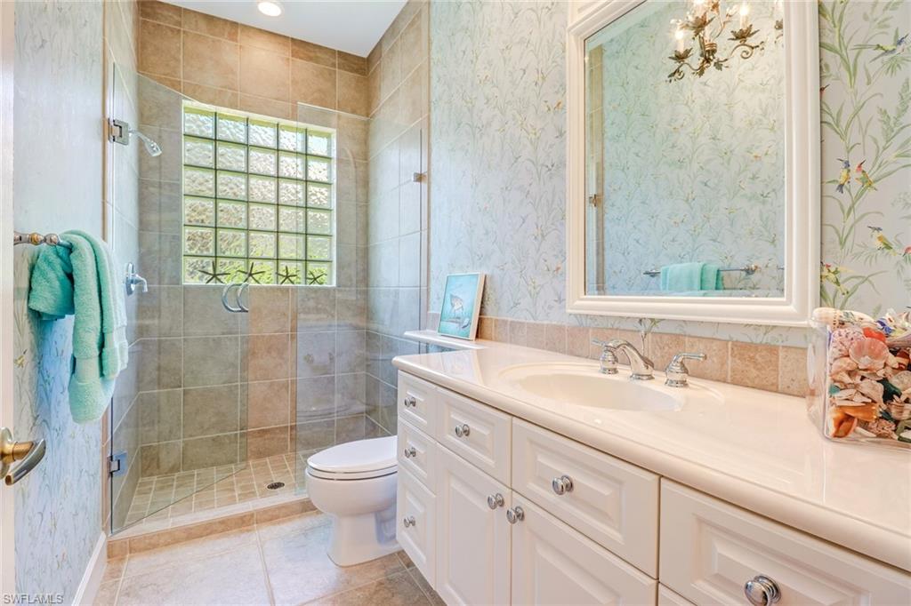 GLEN EDEN - Residential