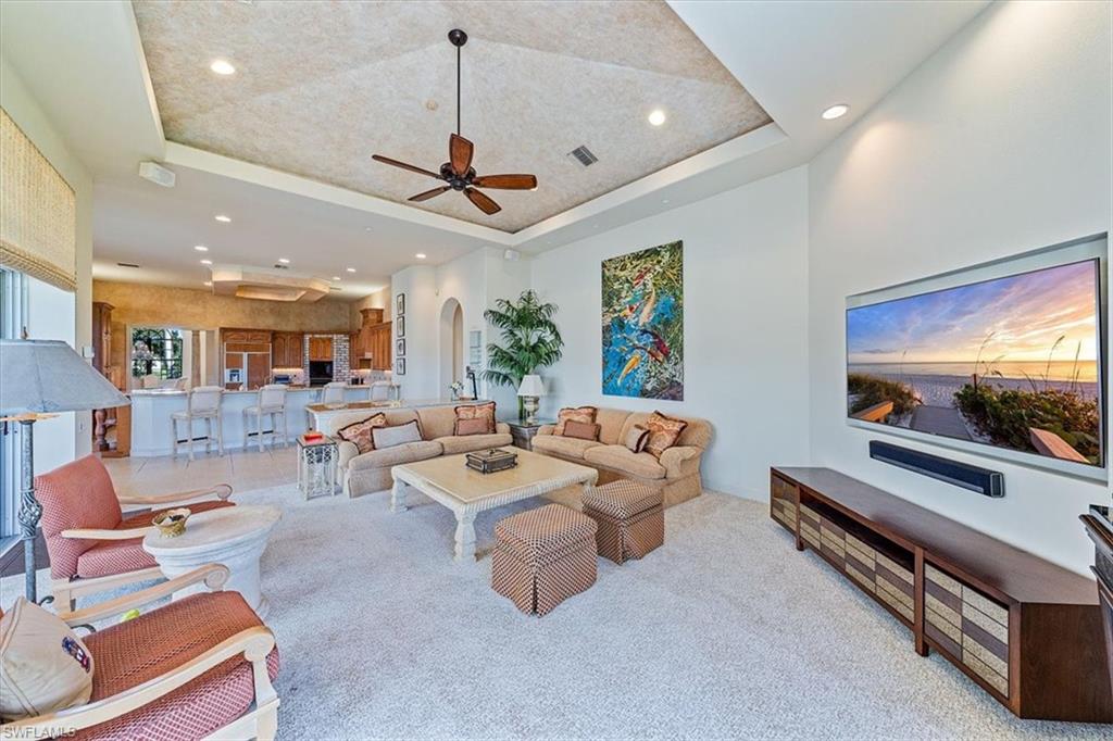 QUAIL WEST - Residential